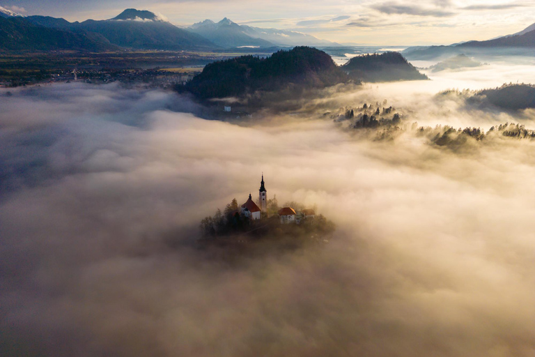 Bled: Sunrise Photo Tour to Lake Bled's Best Viewpoint