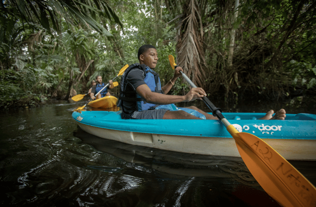 Tortuguero: kajaktour door de kanalen en fauna spotten
