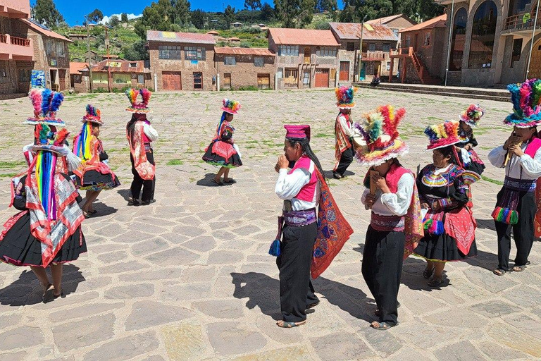 Lake Titicaca Lodge Hotel + Full Day Uros and Taquile Excursion Hotel Lodge Lake Titicaca + Full Day Excursion to Uros and Taquile