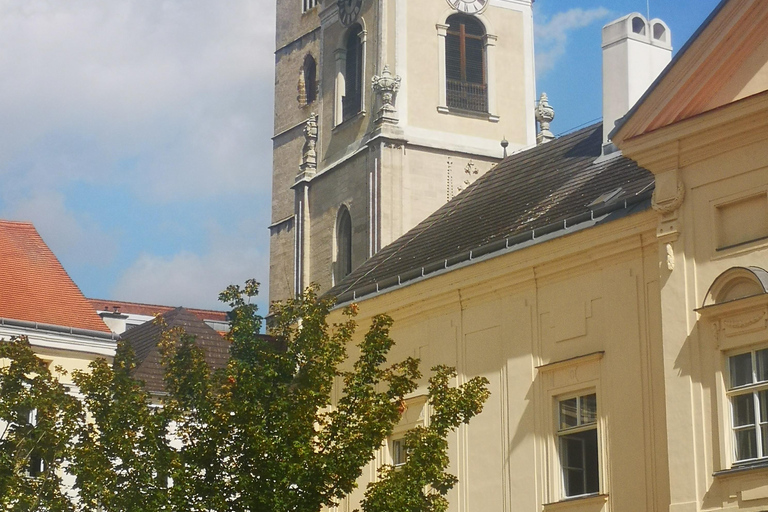 &quot;Genuss mit Geschichte - durch die Lesehöfe von Krems &amp; Stein a. d. Donau&quot;