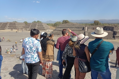 Visite de Teotihuacan + transport + basilique + Tlatelolco + grotte