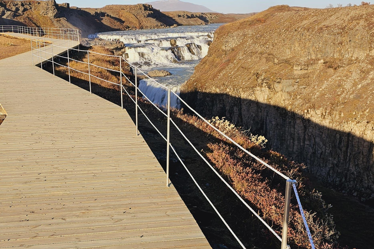 Golden Circle and South Coast Tour with 7+ Great Attractions