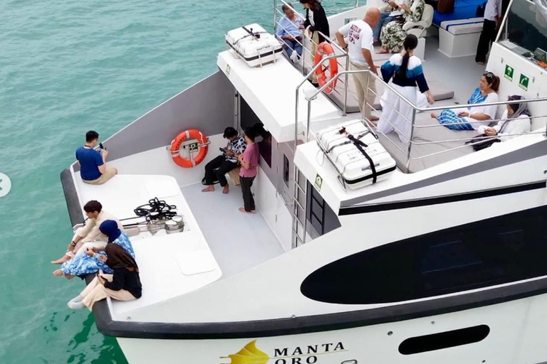 Langkawi: Premium Sunset Slide Cruise with Buffet & Drinks