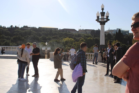 Baku: Tour della città con guidaBaku: Tour guidato della città con guida