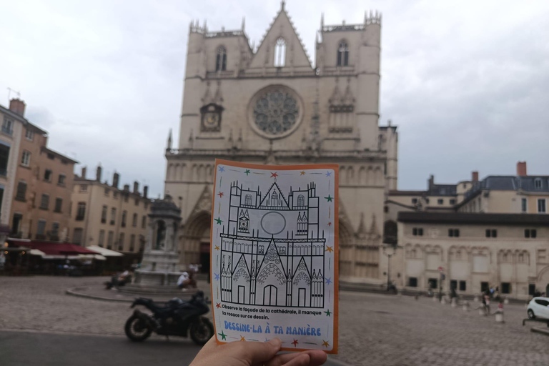 Vieux Lyon: Guided visit for children and families