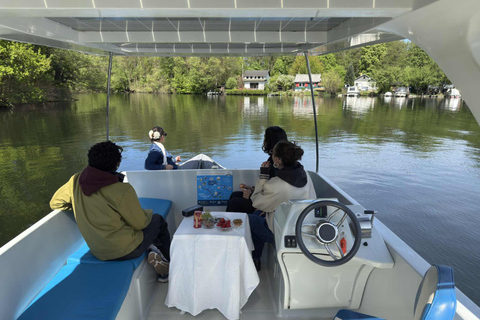 Köpenick Berlin: Self-Drive Boat Tour for up to 12 people 2-Hour Self-Drive Boat Tour for up to 12 people
