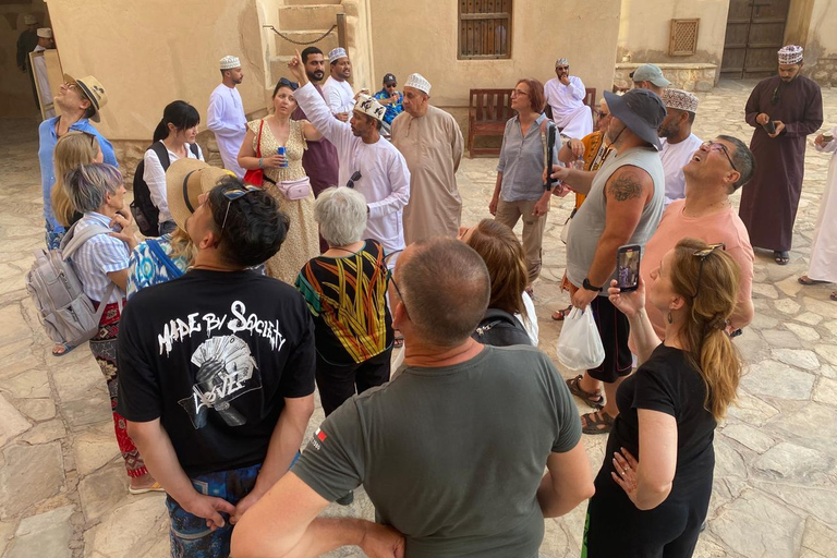 Shared Tour to Nizwa, Birkat Al Mouz & Green Mountain