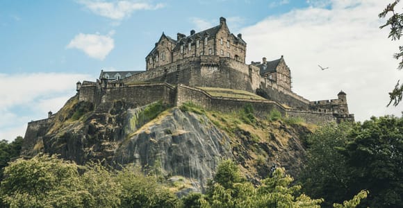 Edinburgh: Old Town and Royal Mile Guided Walking Tour