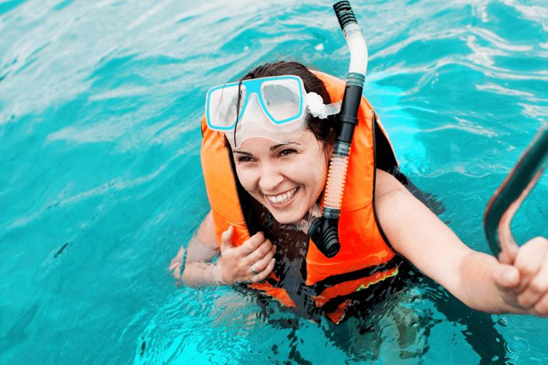 Pattaya: Bootstour zu den 3 Inseln mit Wasseraktivitäten und Mittagessen