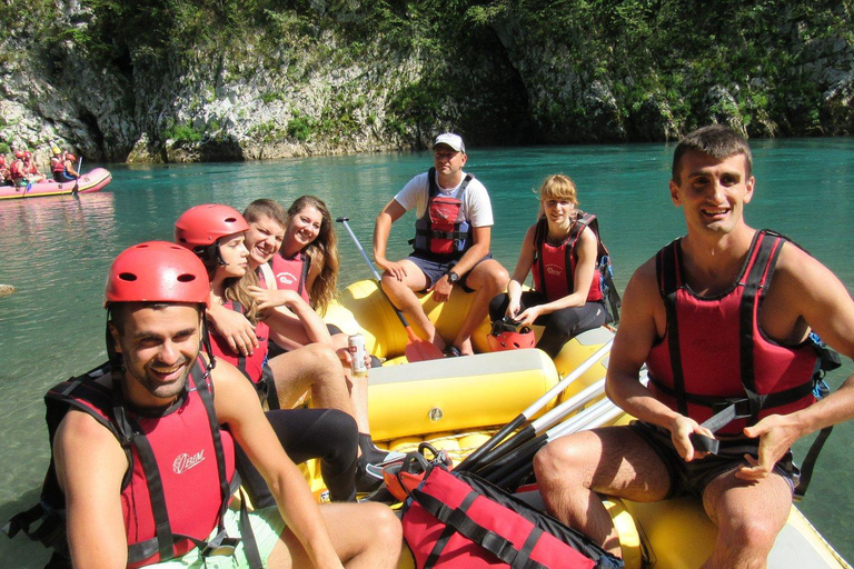 Belgrade: Walking Tour of Hidden Belgrade with a Licensed Guide