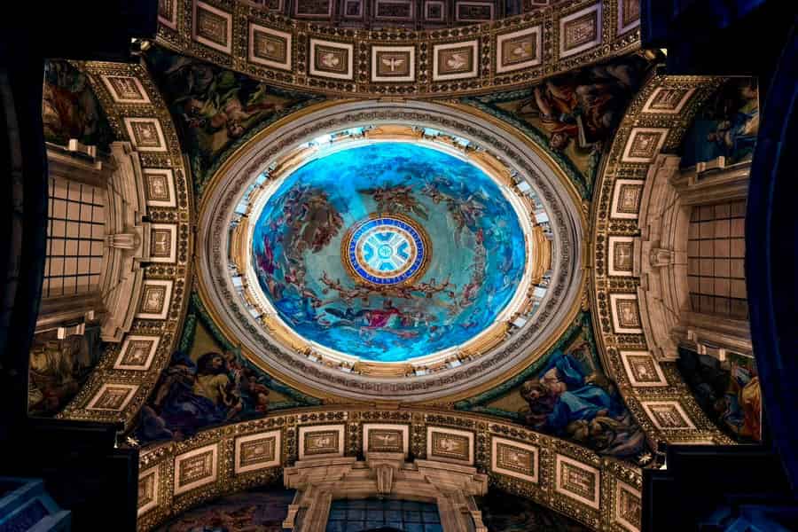 Rom: Geführte Tour durch den Petersdom mit Zugang zur Domkuppel. Foto: GetYourGuide Rom: Geführte Tour durch den Petersdom mit Zugang zur Domkuppel. Foto: GetYourGuide