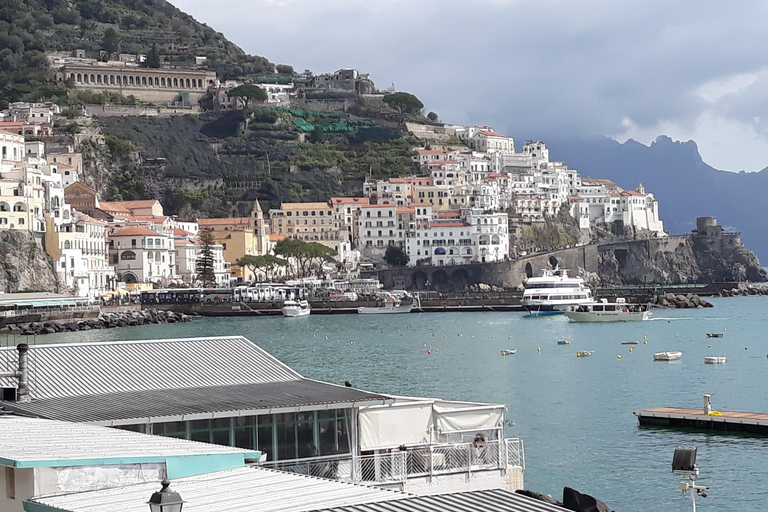 Amalfi: Private Transfer from Naples visit Pompeii Option 2 NO Stop one way