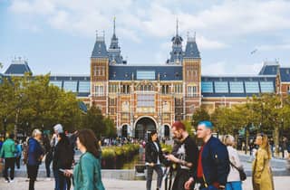 Amsterdam: Rijksmuseum-Ticket & Audiotour mit Stadtrundgang