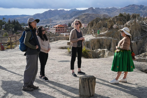 La Paz: Moon Valley, Coca Museum & Cable Car Private Tour