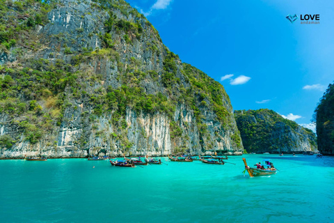 Phi Phi Island Övernattningspaket 2dagar,1natt och aktiviteter