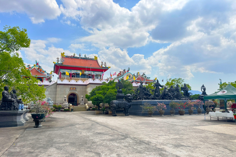 Pattaya: Pattaya Temples, Long Neck Tribe, and Lunch Tour
