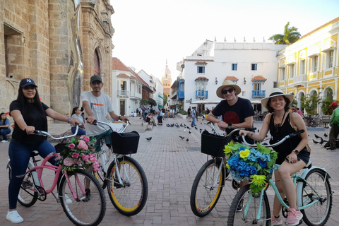 Cartagena: tour storico, culturale e di graffiti in bicicletta