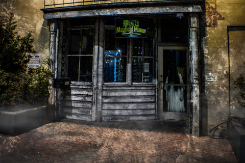 The Grimoire Ghouls and Graves: Galveston Ghost Tour