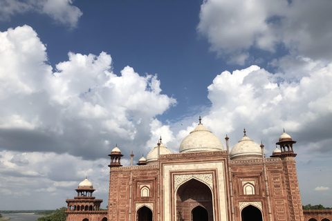 From Delhi: Agra Day Trip with Taj Mahal and Agra FortAC Car and Tour Guide Service Only