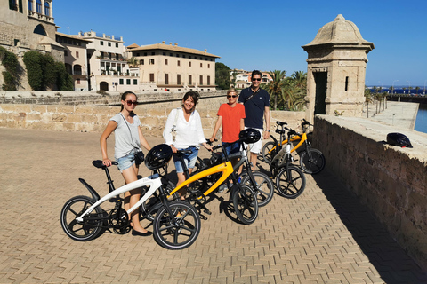 3 uur historische E-biketocht in Palma de Mallorca3 uur E-biketour in Palma de Mallorca