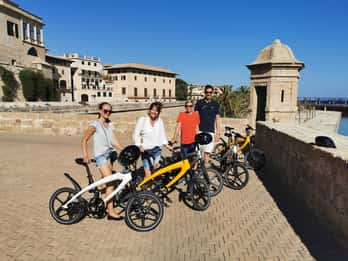 Tour di 2 ore in E-Bike a Palma