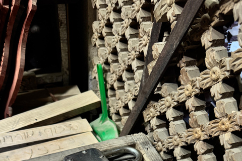 Kathmandu: Wood Carving Class with Local Artisan