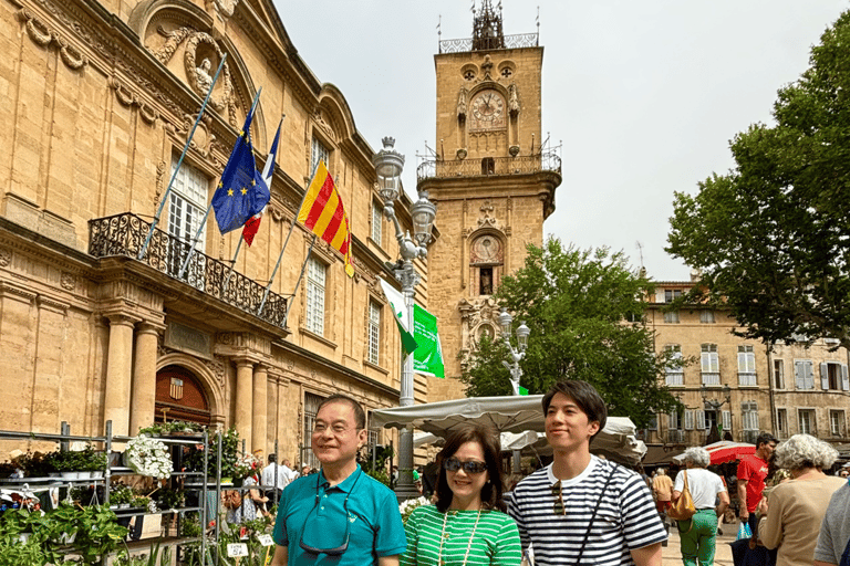 Between sea and hills: in the footsteps of Allauch, Aix, MarseilleAix, Allauch, Marseille: Private