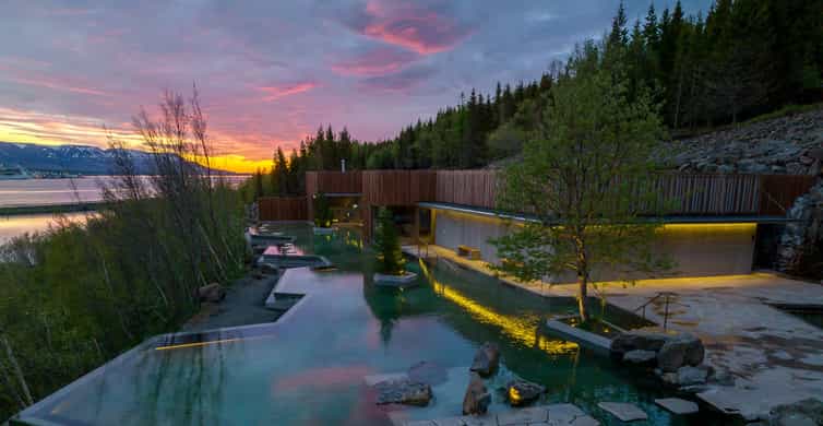 Akureyri: Admission to Forest Lagoon with Towel and Drink photo 7