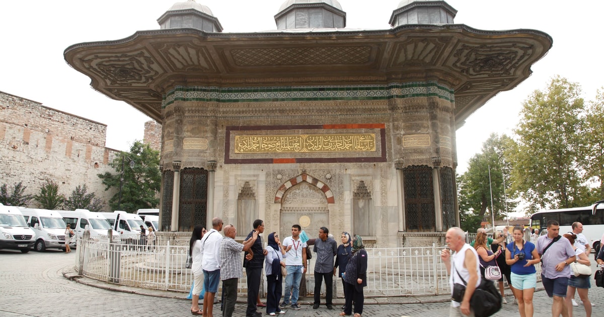 Istanbul Basilika Cistern Hagia Sofia Blå moskén Gamla stan GetYourGuide