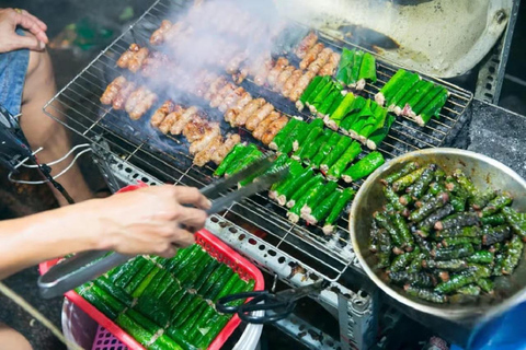 Saigon: Michelin-Rated Street Food Tour with Female Rider 7 Classic Tastings including 1 Michelin-Rated Dish - Shared