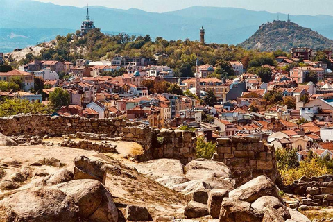 Sofia: Private Day Tour to Plovdiv with Traditional Lunch