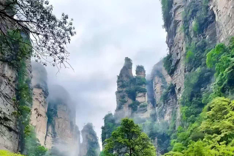 Zhangjiajie: Tianmen Mountain Ticket and Photo Tips Tianmen Mountain Ticket (C line, including cable car)