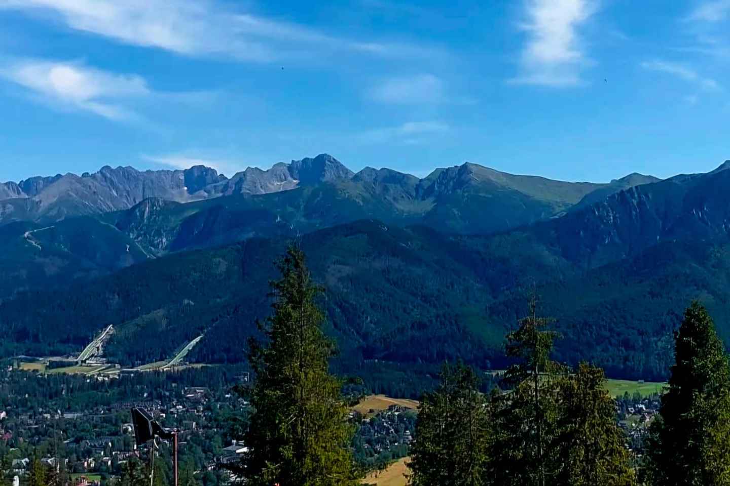 From Krakow: Day Tour of Zakopane and Tatra Mountains