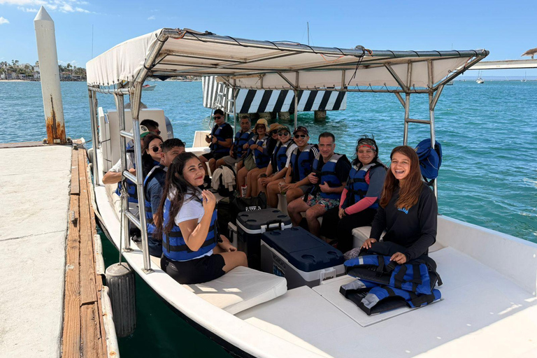 La Paz: Espíritu Santo Island, Balandra Beach, and Sea Lions – All-Inclusive La Paz: Espíritu Santo Island and Balandra, All-Inclusive