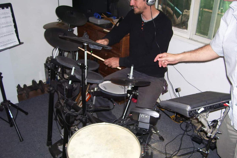 Learn to play drums in the city of Montevideo Learn to play the drums in Montevideo