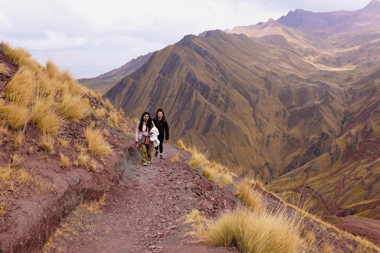 Depuis Cusco : Randonnée dans la montagne Pallay Puncho avec déjeuner