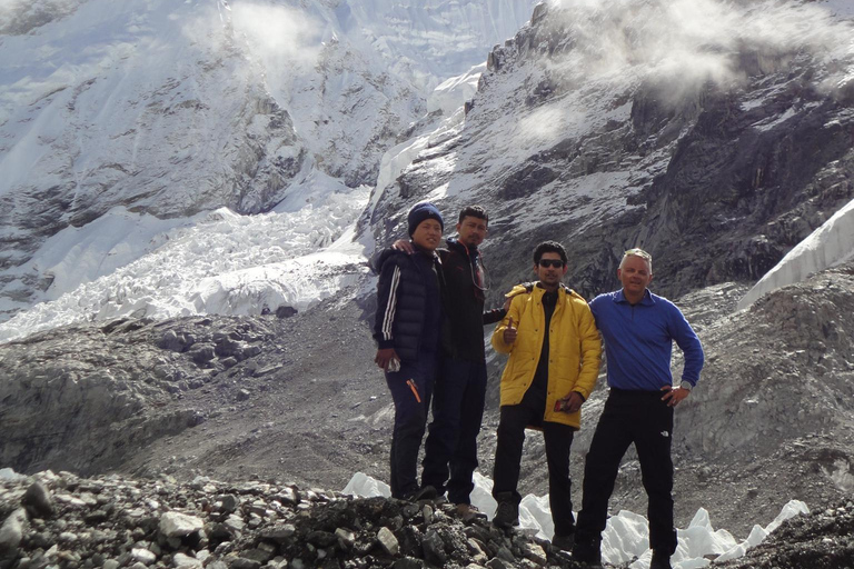 De Katmandu: Caminhada de 11 dias no acampamento base do Everest com guia