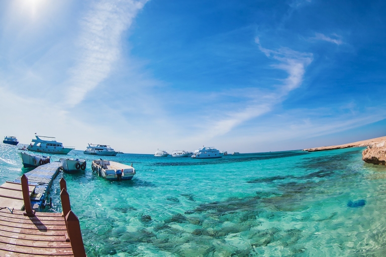 Sharm El Sheikh: Ras Mohammed und White Island Luxus-KreuzfahrtPrivate Bootsfahrt mit Schnorcheln, White Island und Mittagessen vom Buffet