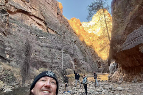 Las Vegas: Zion National Park Group Tour with Lunch