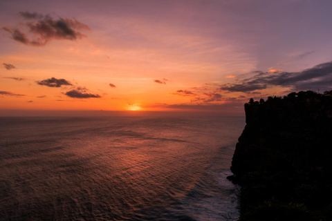 Bali: Excursão de 1 dia com tudo incluído a UluwatuTour em pequenos grupos