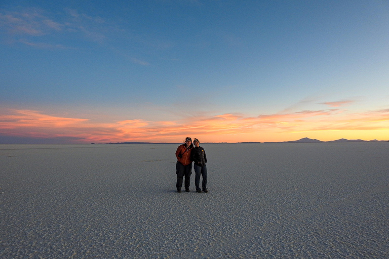 Uyuni: 3-Day Salt Flats Tour to San Pedro de Atacama ENGLISH-SPEAKING GUIDE