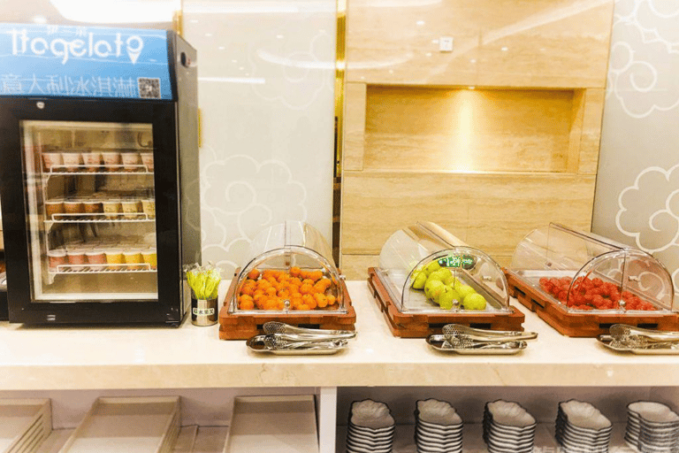 Beijing: Daxing International Airport CHUM Lounge Access Main Terminal Domestic Departure: CHUM VIP Lounge