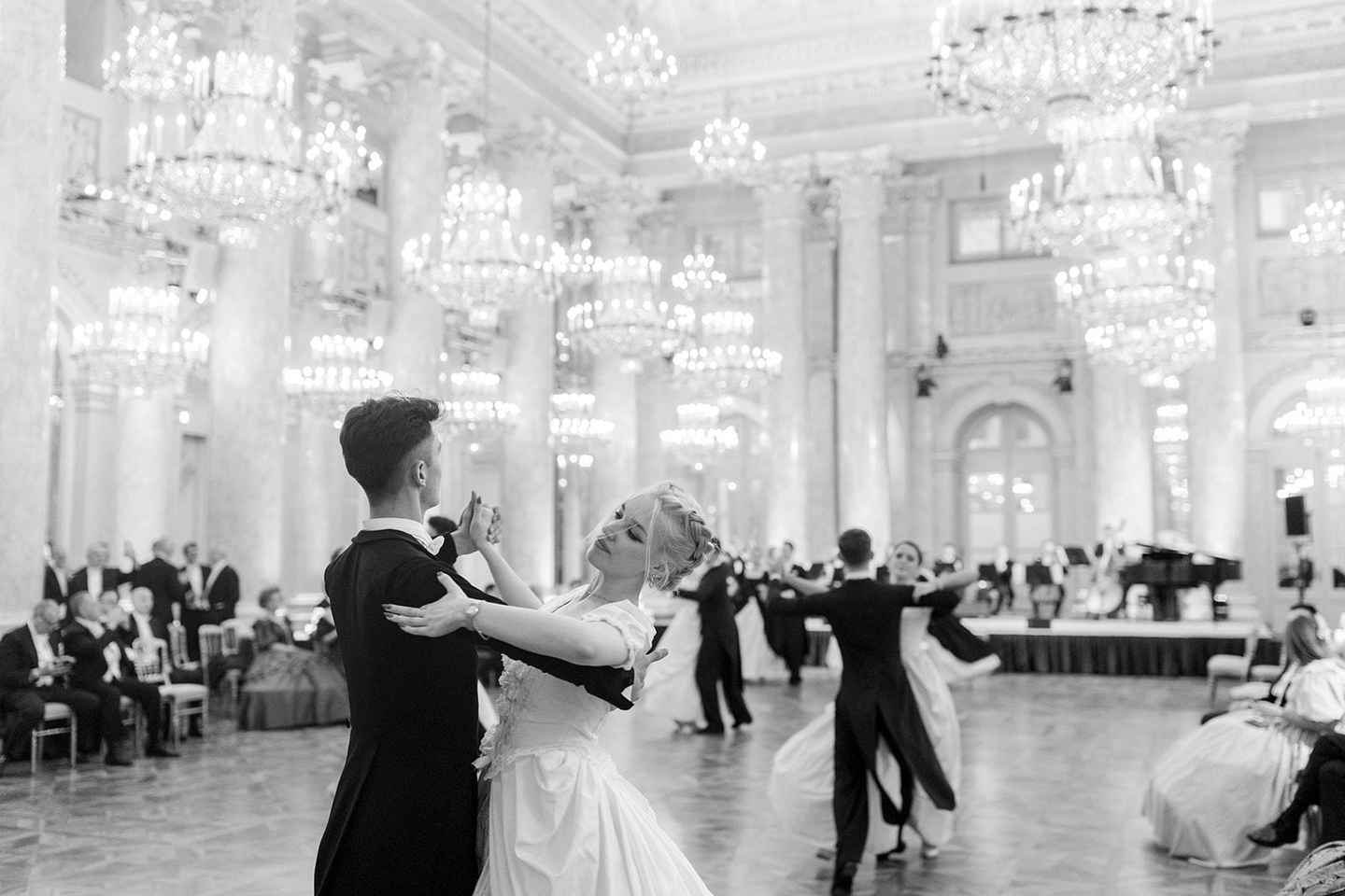 Vienna: Waltz into the Ball Season