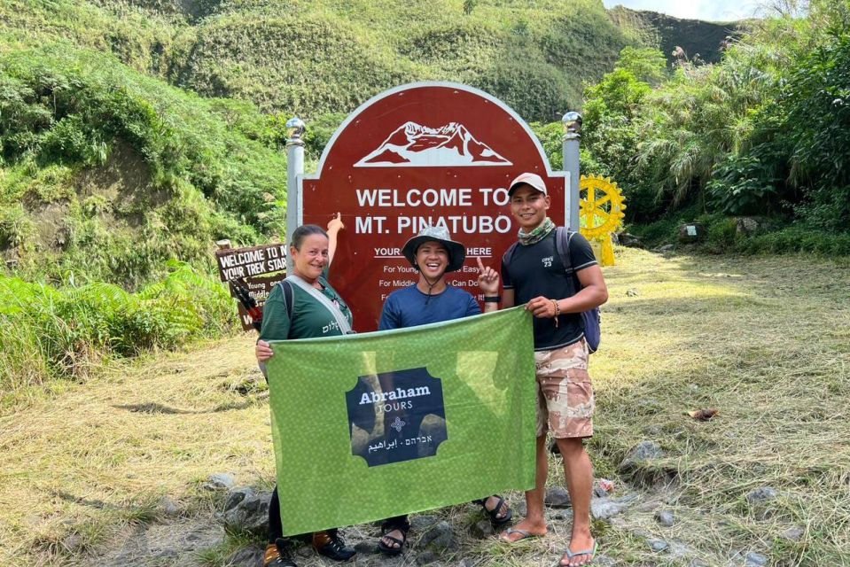 Manila Mount Pinatubo 4x4 And Hiking Trip Getyourguide 8404