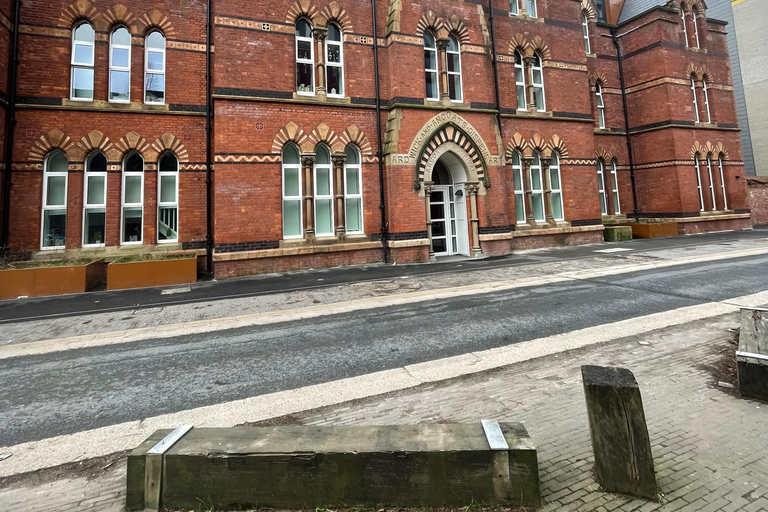 Manchester: Industrial Revolution Walking Tour