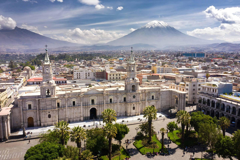 Arequipa: City and Surroundings Bus Tour