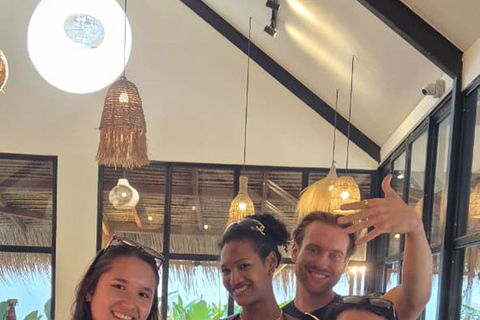 Uluwatu: corso di creazione di gioielli in argento con foto ricordoCorso di creazione di gioielli 8 grammi d'argento con foto ricordo