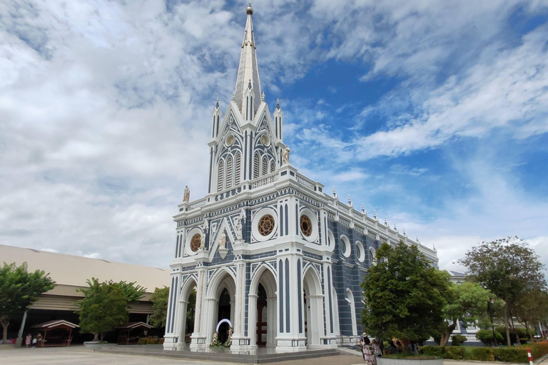 Bangkok: Prywatny pływający targ i rynek kolejowy (Amphawa)