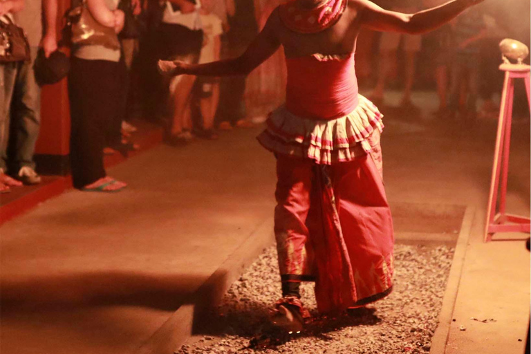 Kandy Lake Club Cultural Dance Show Experience