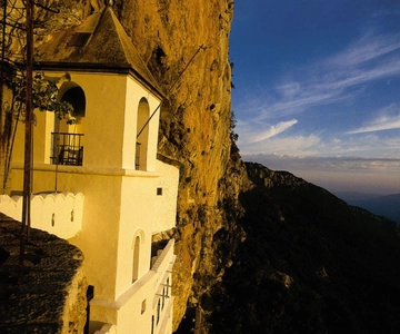 Desde Podgorica Excursión al Monasterio de Ostrog con recogida